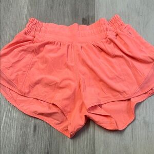 Lululemon Hottie Hots 2.5 inch